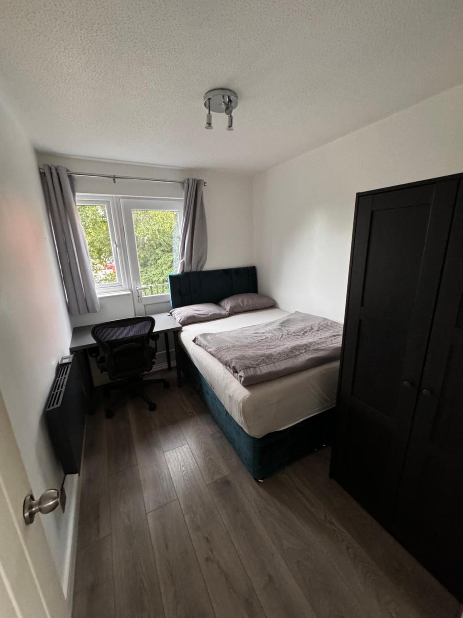 Modern 2 Bed Apartment & Free Parking Canterbury Kültér fotó